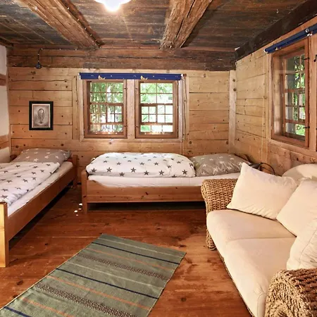 別荘 Historischer Vogtshof: Eingezaeunt | Sonniger Garten | Kamin | Denkmalschutz *